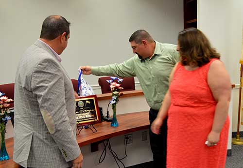 Elaine's Family Unveils the plaque